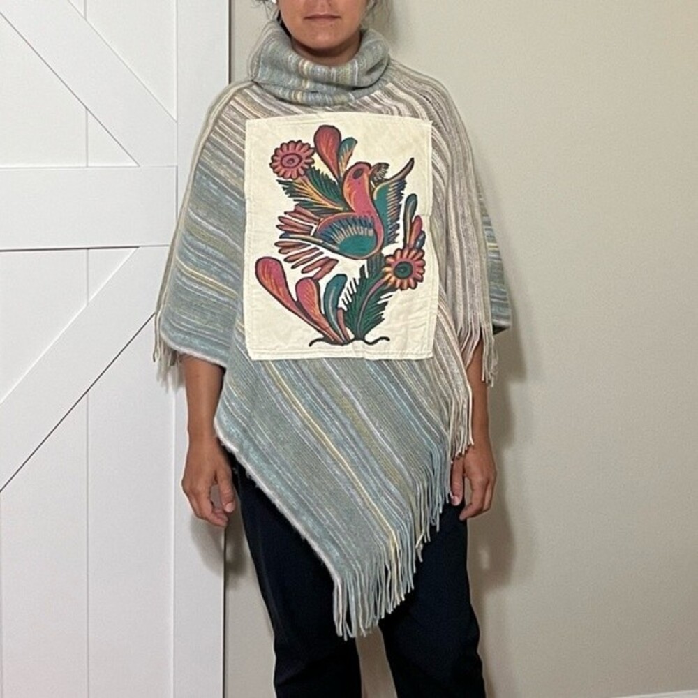 NWT Unique Striped Turtle Neck Acrylic Poncho With Colorful Bird Graphic Front